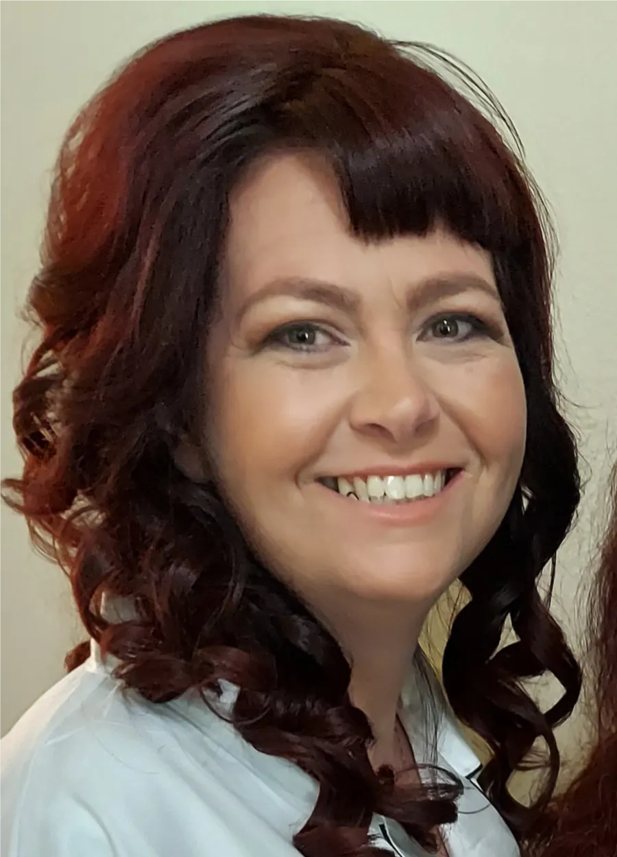 Portrait of Jess Redburn